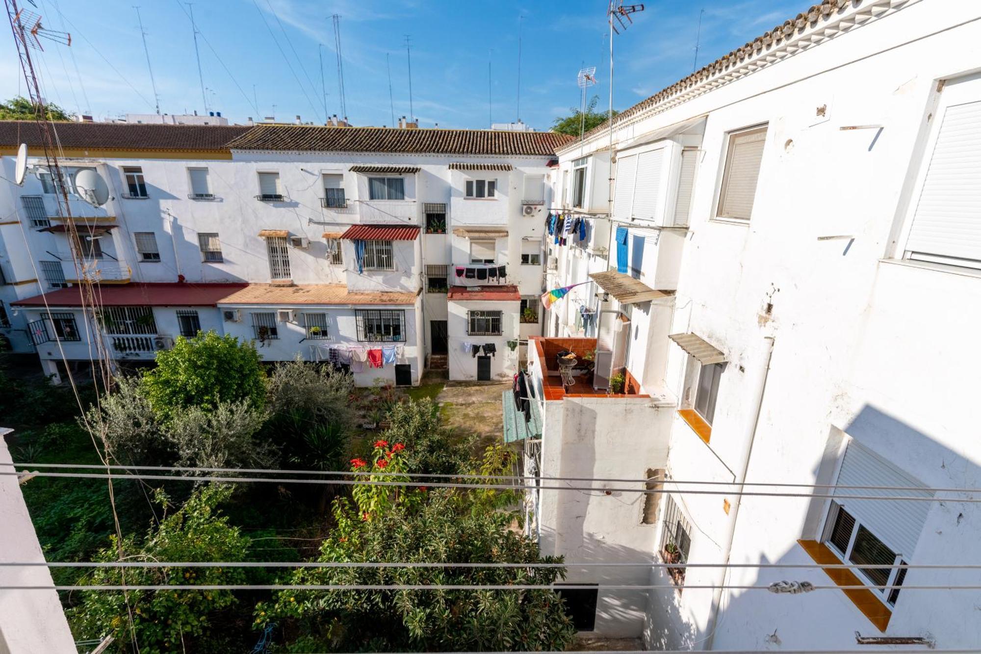 Apartamento Triana Los Remedios Apartment Seville Exterior photo